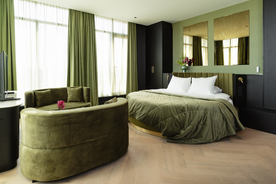 Penthouse Suite
