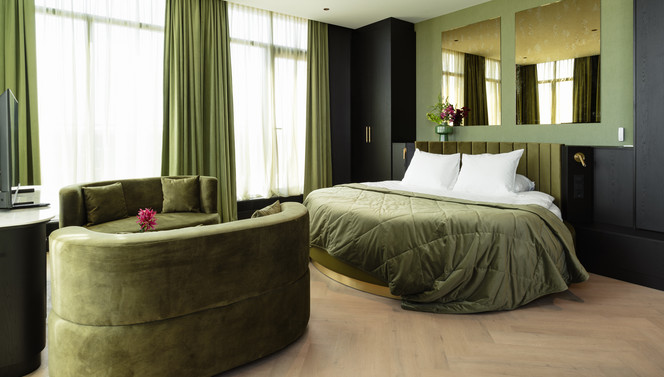 Penthouse Suite